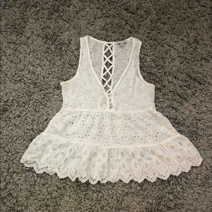White lace top🤍